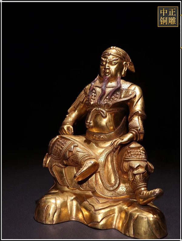 銅鎏金關(guān)公像.jpg 銅鎏金關(guān)公像.jpg